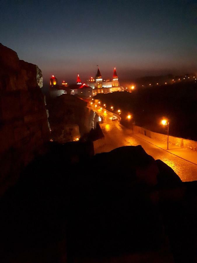 Апартаменты На Старобульварной Kamianets-Podilskyi Exterior foto